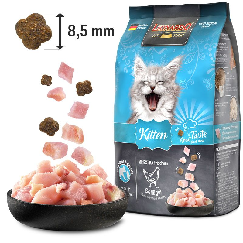 67693485_leonardo-kitten-with-extra-fresh-poultry-cat-dry-food