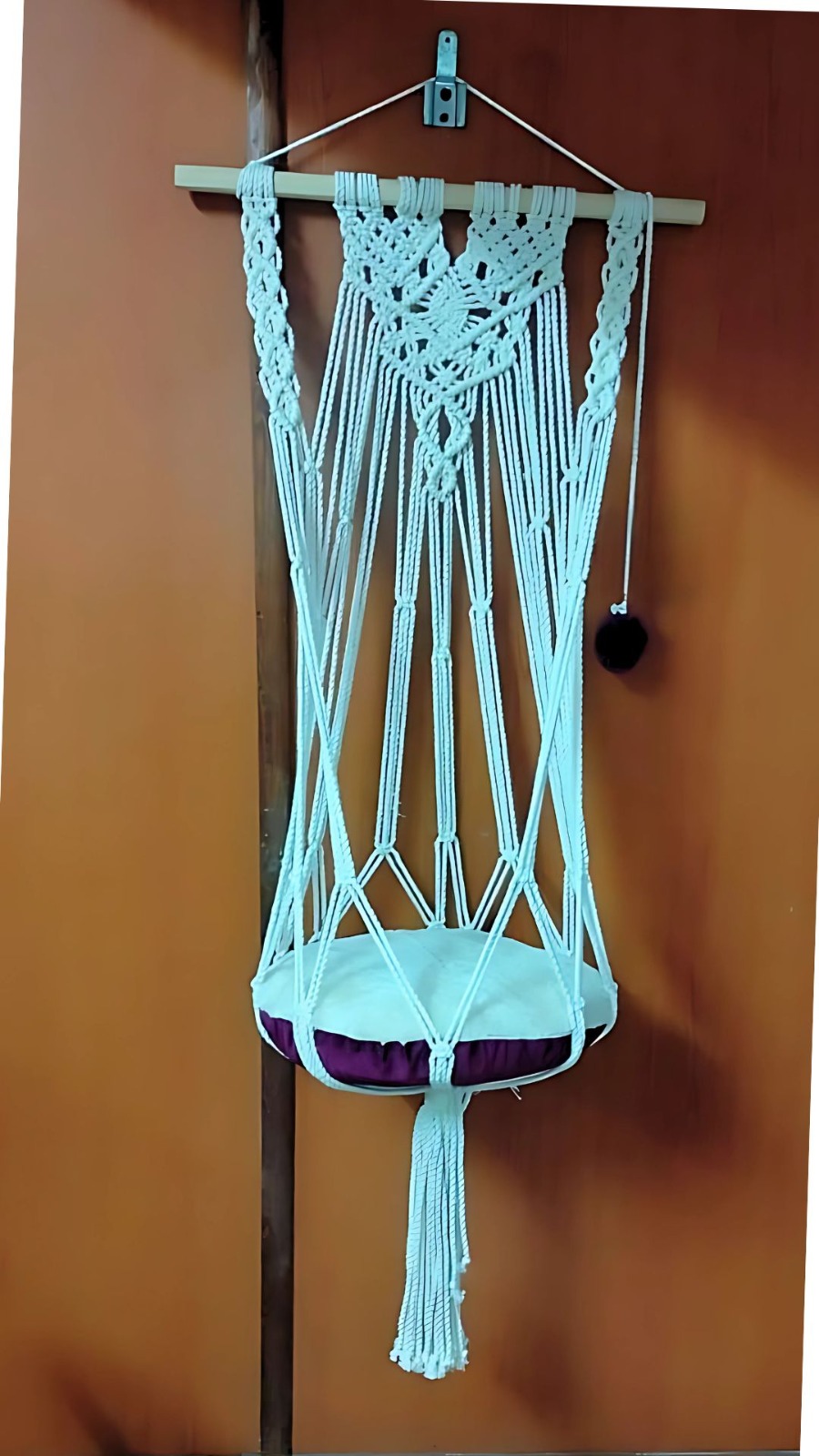6853dbb2_petmoda-cat-hammock-with-wooden-stick-red