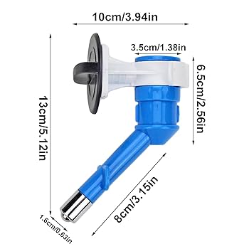 Pet carrier water dispenser